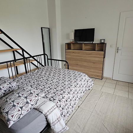 Bed To Rent - Maison Calme Avec Jacuzzi Sous Supplement Bordeaux Kültér fotó