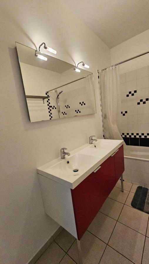 Bed To Rent - Maison Calme Avec Jacuzzi Sous Supplement Bordeaux Kültér fotó