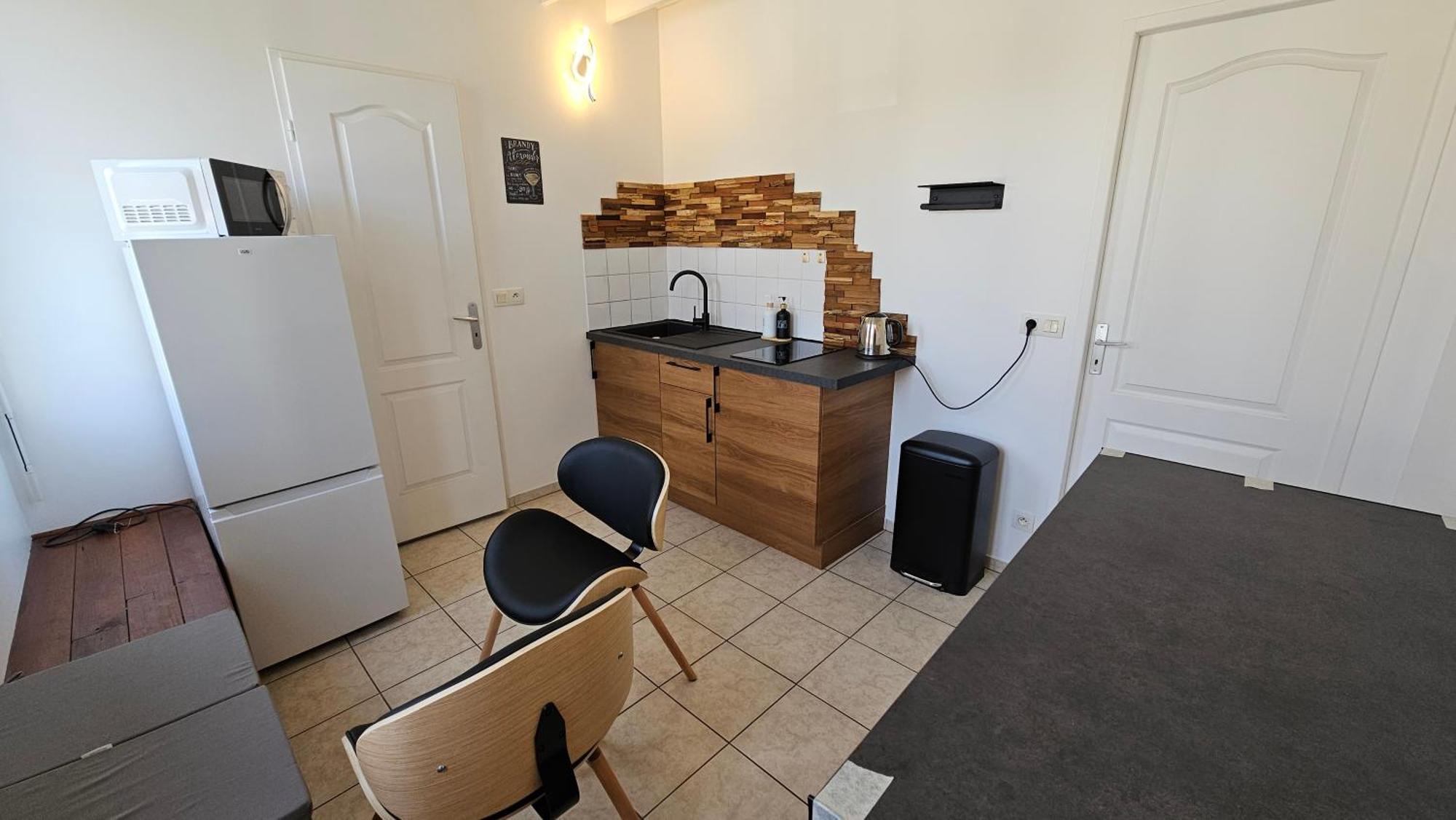 Bed To Rent - Maison Calme Avec Jacuzzi Sous Supplement Bordeaux Kültér fotó